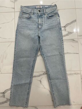 LE JEAN Women's Light Wash High-Rise Straight Jeans